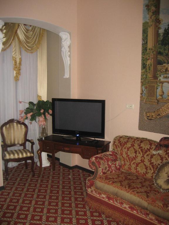 Queen Valery Hotel Odessa Oda fotoğraf
