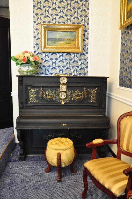Queen Valery Hotel Odessa Dış mekan fotoğraf